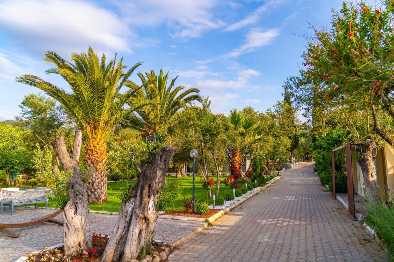 Kayalar Blue Beach Hotel Sazlı 외부 사진